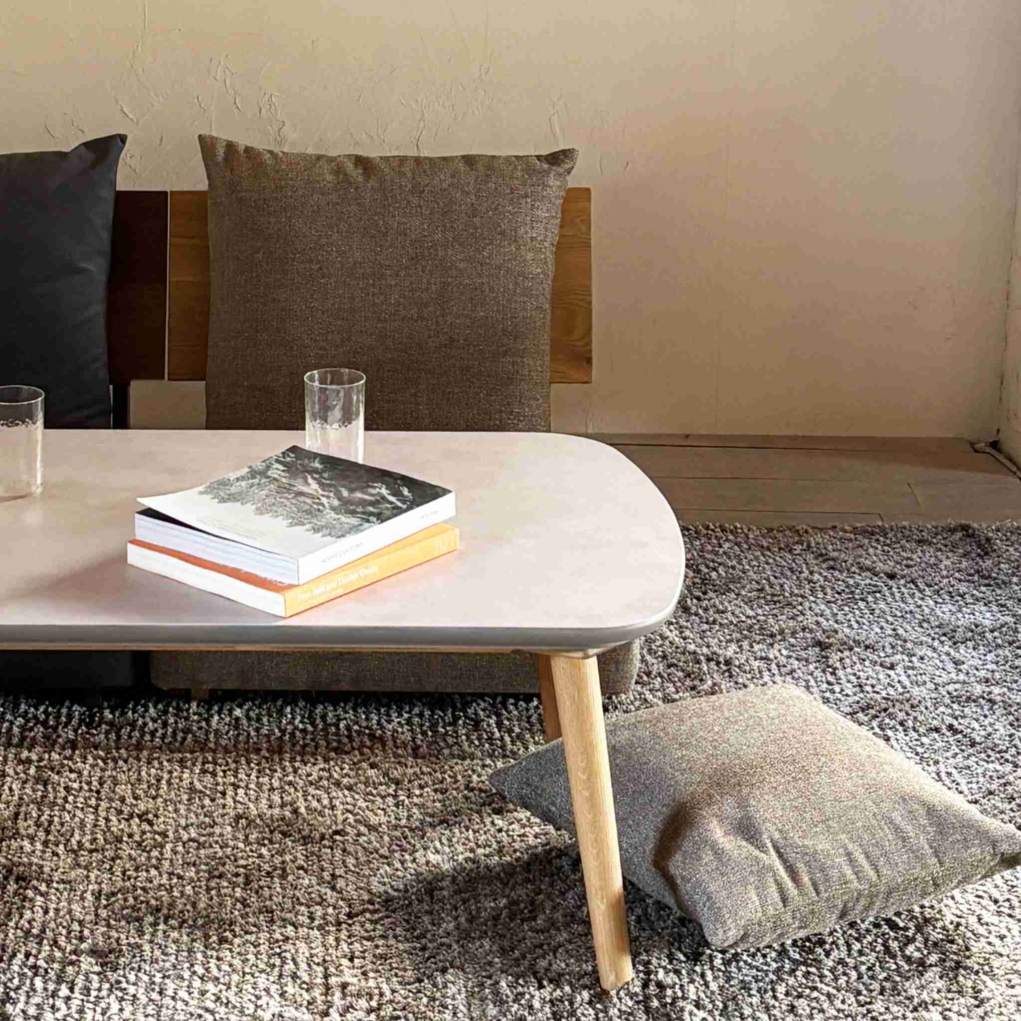 ローテーブル・サイドテーブル – 十二十家具