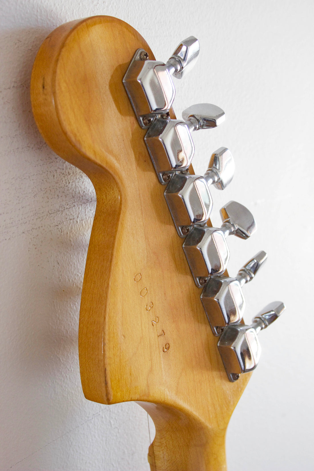 Yamaha SR-400 Super Rn'Roller Strat Natural Gloss 1978 – Topshelf