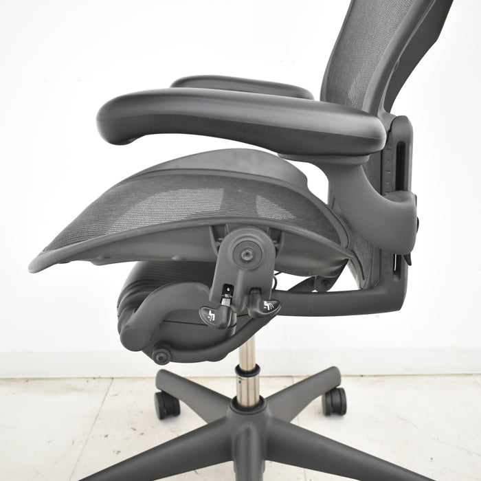 中古】ハーマンミラー アーロンチェア Bサイズ フル装備 ランバー