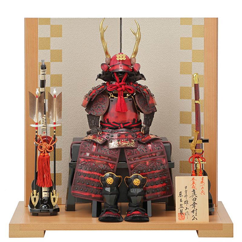 東玉の五月人形｜戦国武将の鎧兜をモチーフにした五月人形「名将飾り」