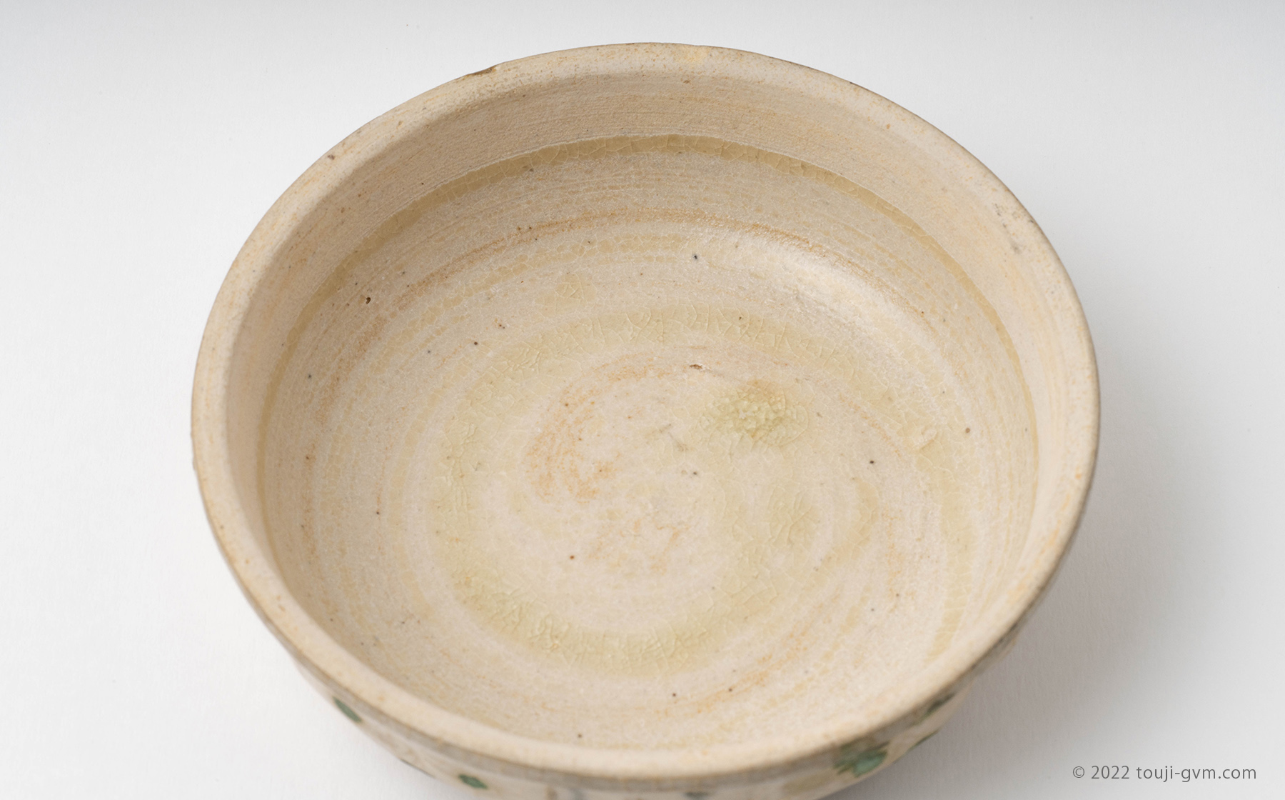 宋胡録盖盒 – Sangkalok Covered Box | 陶磁オンライン美術館ーTOUJI