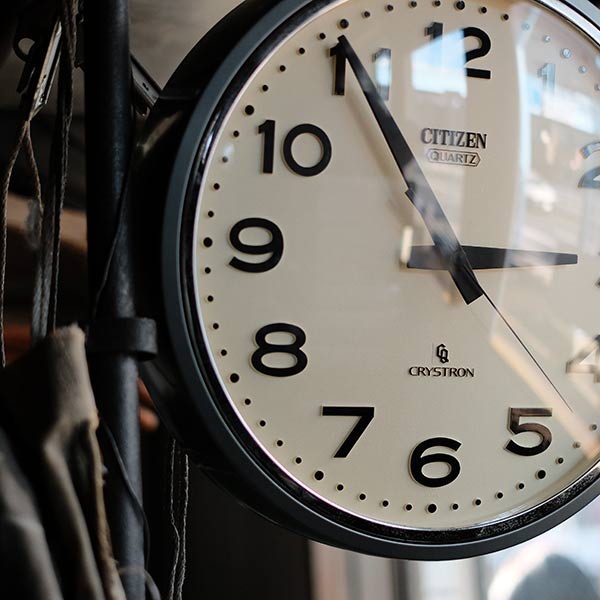 CITIZEN（シチズン）Crystro 掛け時計 電池式クオーツムーブメント交換