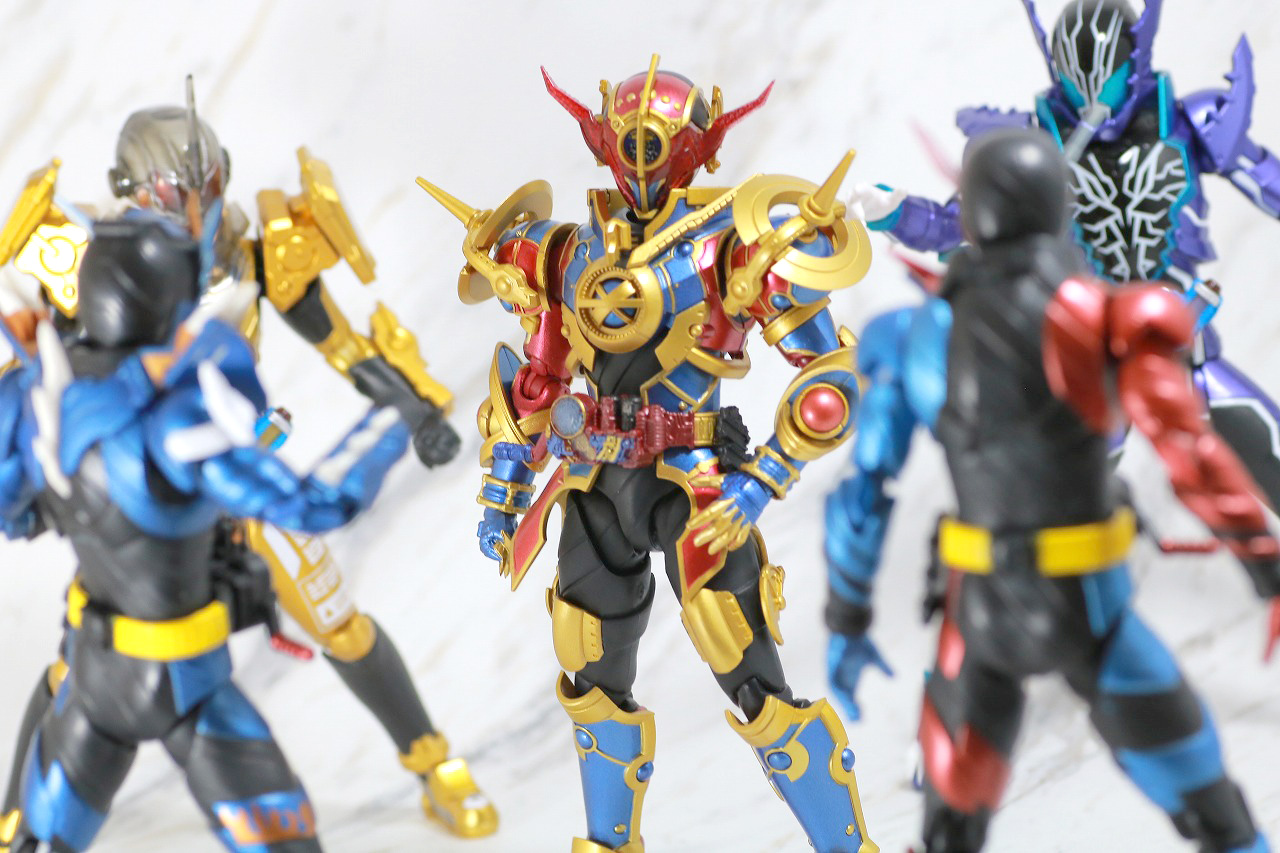 S.H.フィギュアーツ 仮面ライダーエボル フェーズ1.2.3セット レビュー