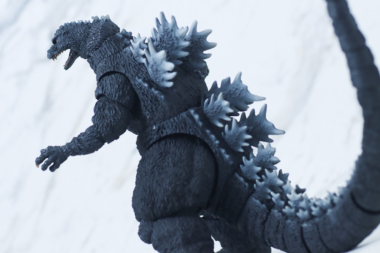 S.H.モンスターアーツ ゴジラ（1991）新宿決戦 レビュー | トイハコ