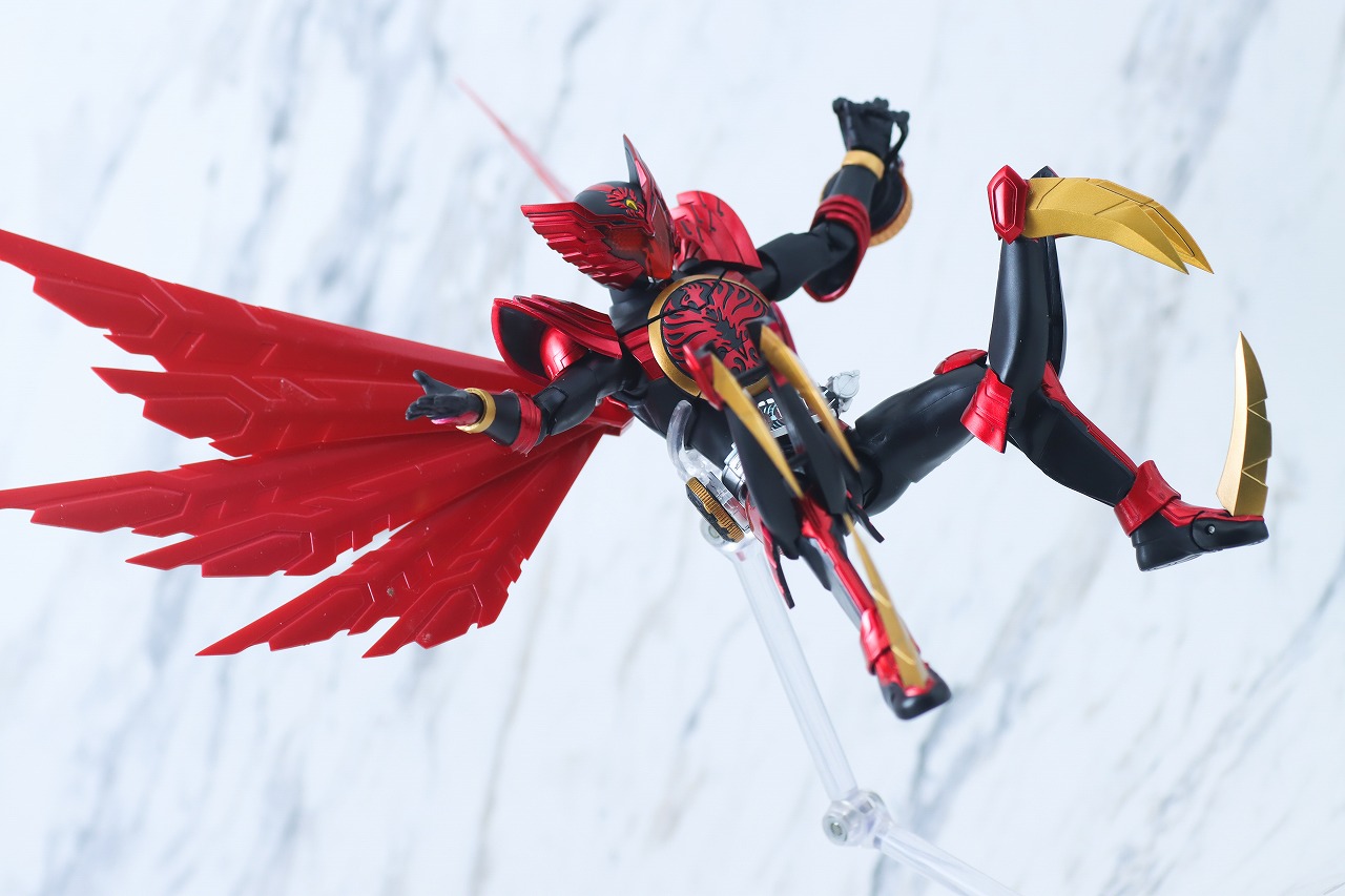 S.H.フィギュアーツ 真骨彫製法 仮面ライダーオーズ タジャドルコンボ