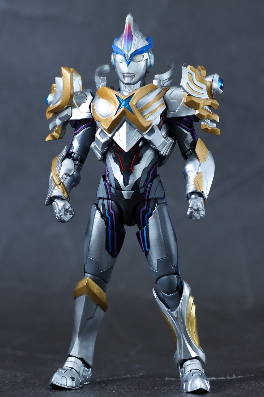 S.H.フィギュアーツ ベータスパークアーマー＆ハイブリッドアーマー