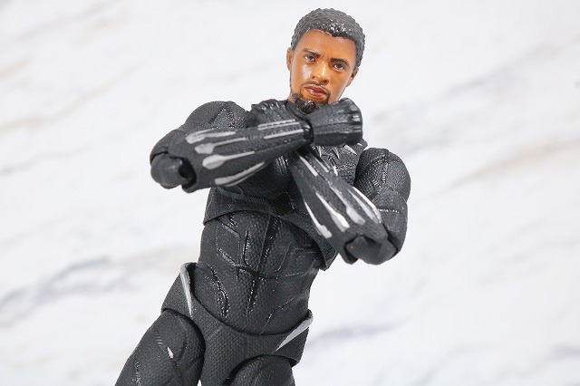 S.H.フィギュアーツ ブラックパンサー キング・オブ・ワカンダ