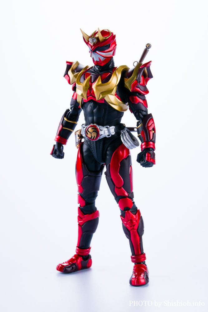レビュー】S.H.Figuarts（真骨彫製法） 仮面ライダー装甲響鬼