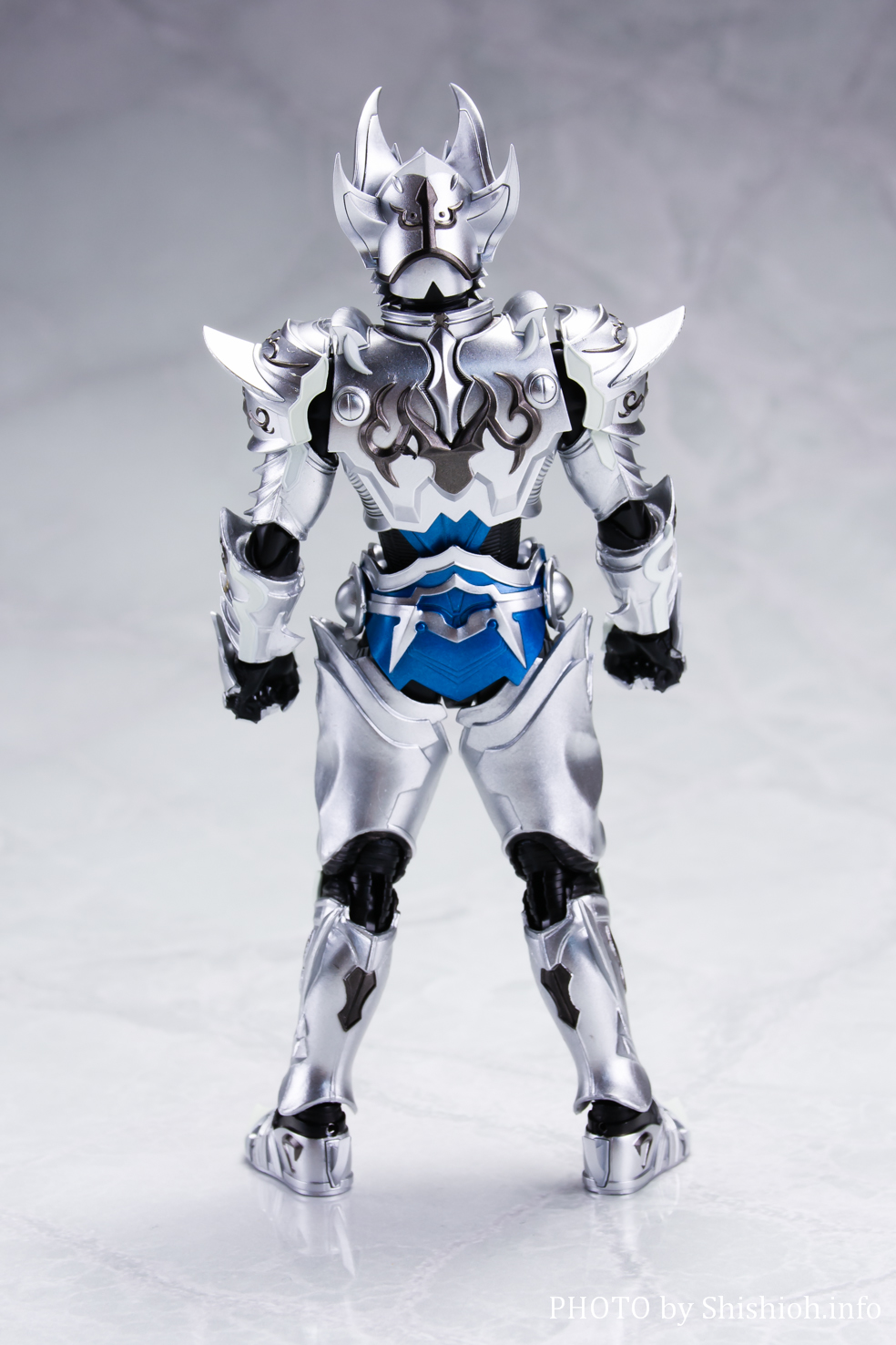 レビュー】 S.H.Figuarts（真骨彫製法） 銀牙騎士ゼロ