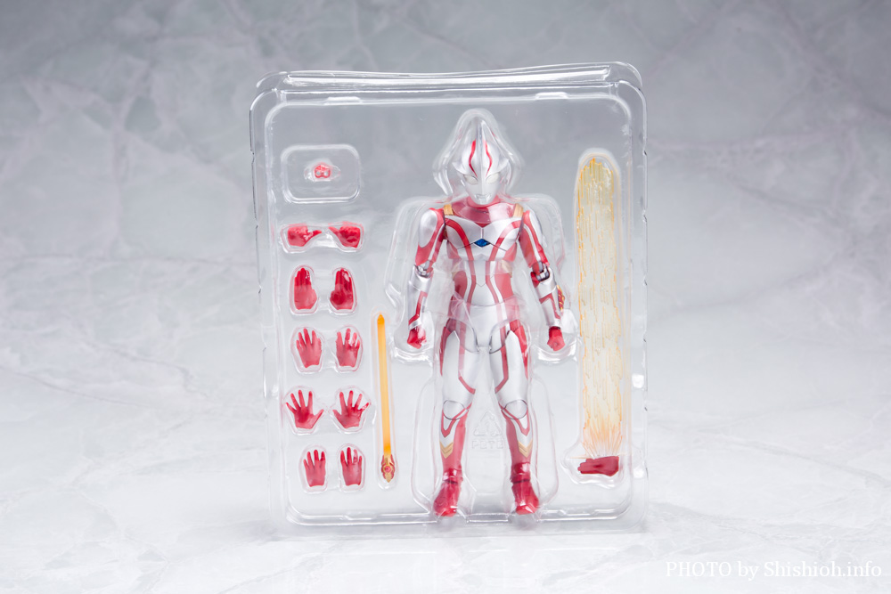 レビュー】S.H.Figuarts(エス.エイチ.フィギュアーツ) ウルトラマン