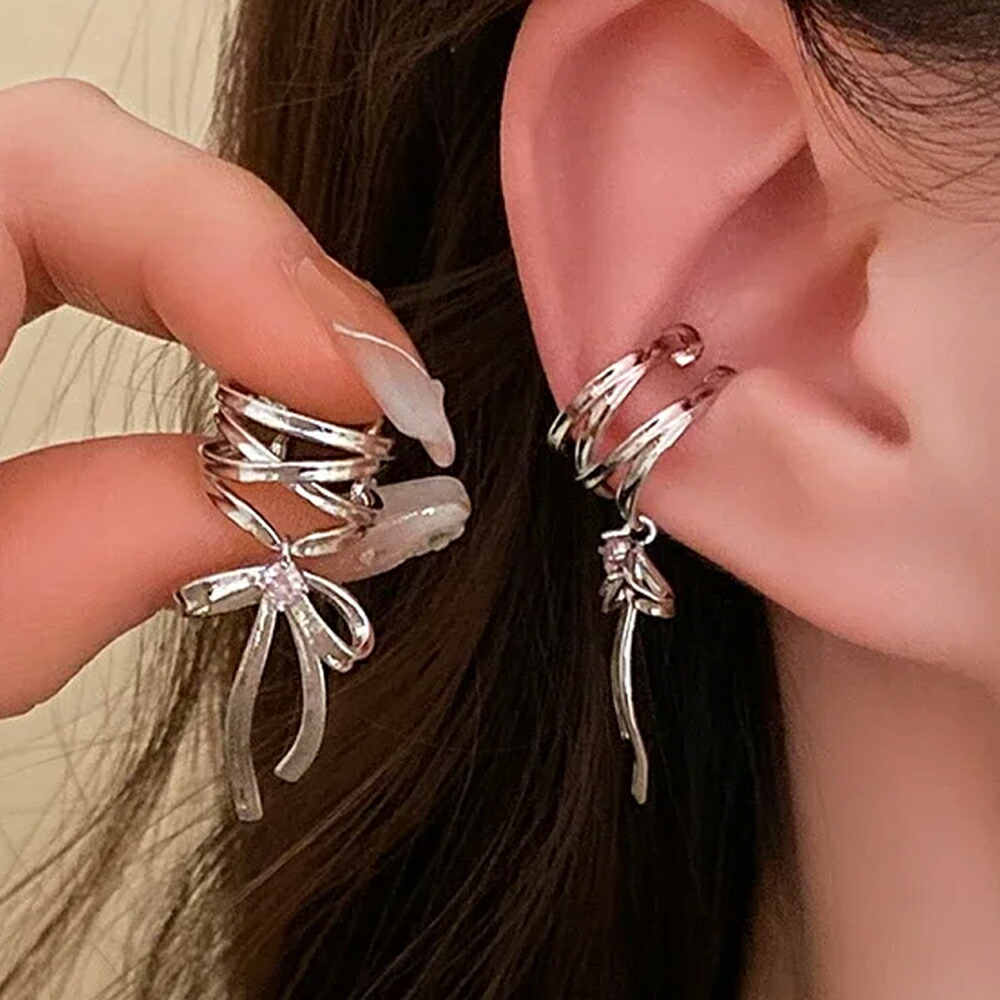 楽天市場】ピンクジュエルリボンチャーム コルセットイヤーカフ 1個