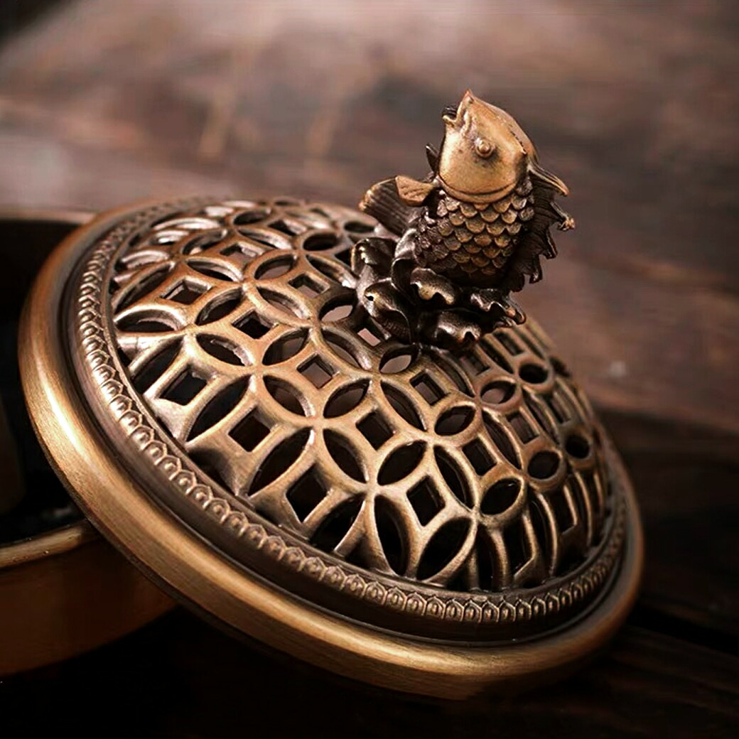 楽天市場】香炉 おしゃれ お香立て 真鍮製 魚 鯉 蓋付き 不燃綿入り 丸