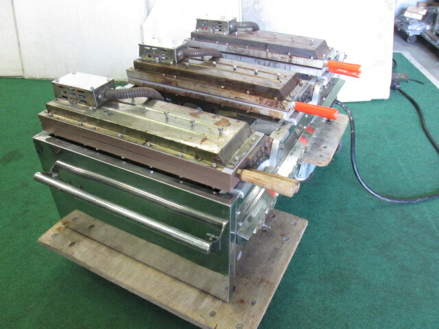 楽天市場】大和田製作所 スーパー電子火床 OWD-101E 電気たい焼き器