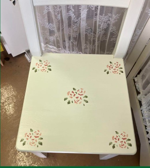 楽天市場】薔薇のステンシルの食卓椅子 デスク用、テーブル用サイズの