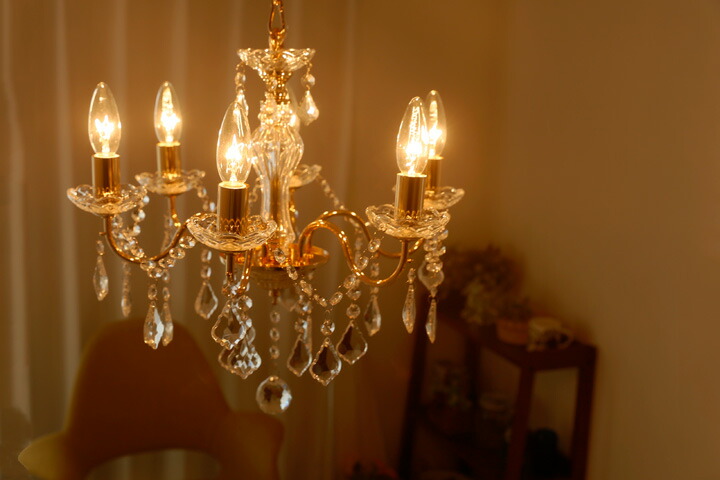 楽天市場】シャンデリア 【 Tiara / ゴールド 】 6灯 ゴージャス