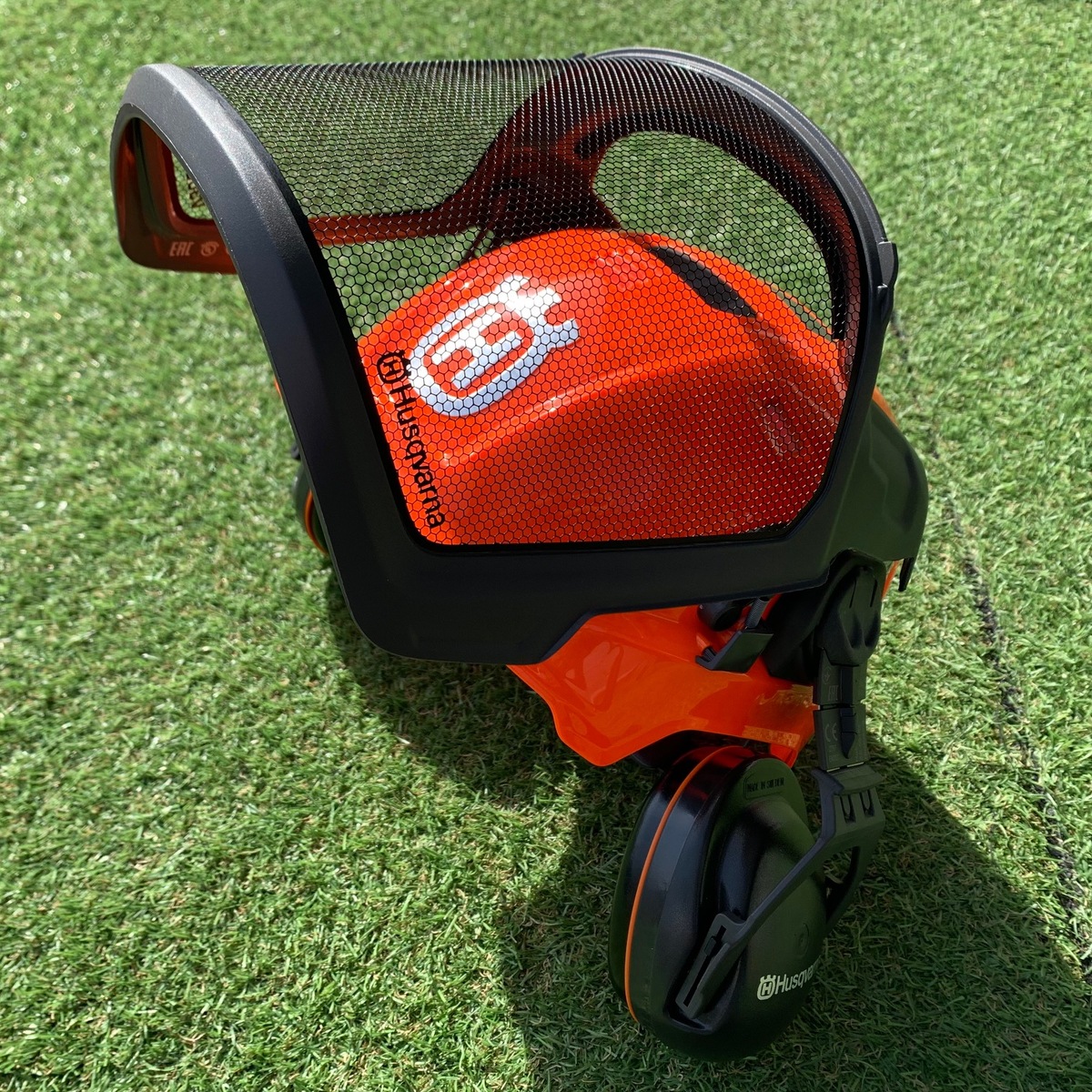 楽天市場】【ハスクバーナ正規販売店】ヘルメット テクニカル H300