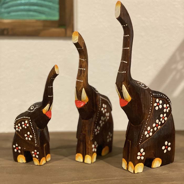 楽天市場】ゾウのオブジェ お座りゾウさん 3体1セット 木製 ダーク