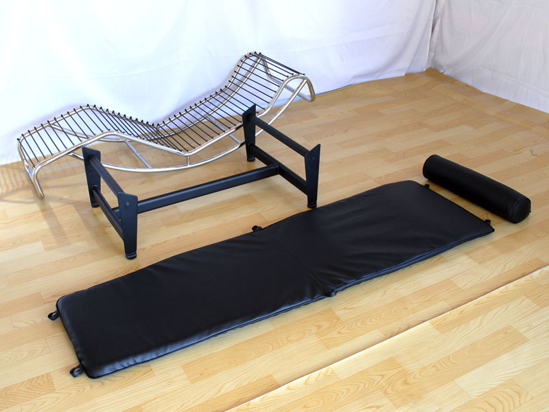 楽天市場】【送料無料】ル・コルビジェ（Le Corbusier） LC4 シェーズ