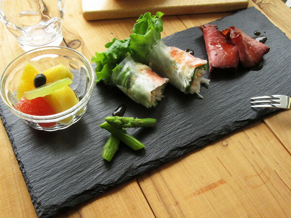 楽天市場】スレートプレート 35cm 長角 【 長方形 黒い食器 石