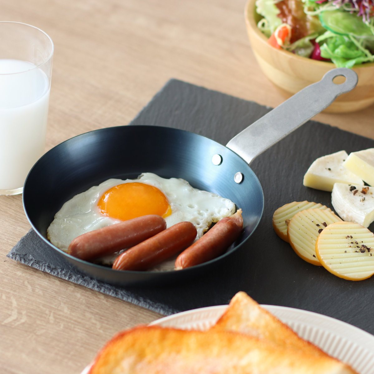 楽天市場】鉄フライパン 16cm ガス火専用 オーブン対応 ミニフライパン