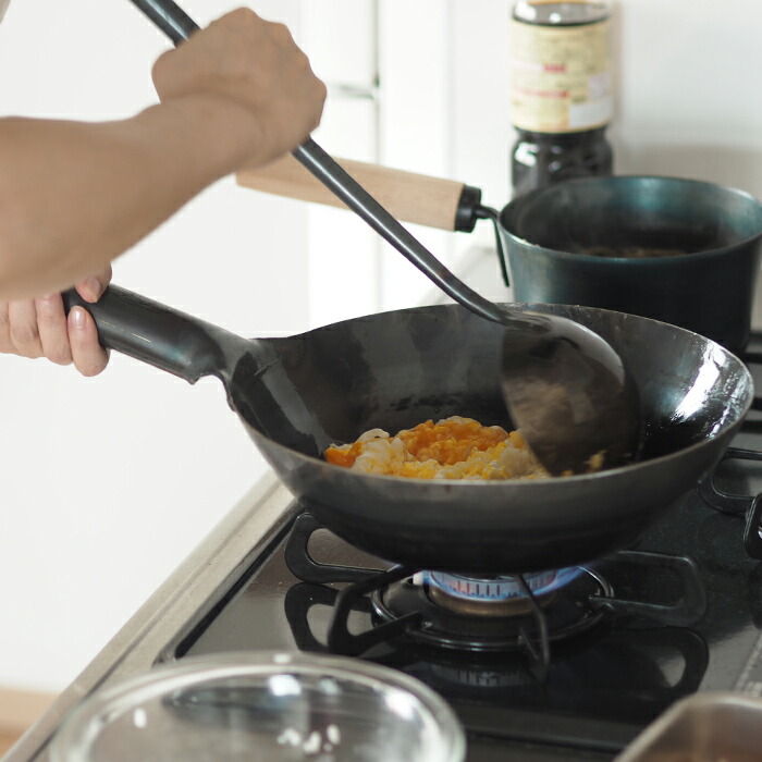 楽天市場】【公式】山田工業所 鉄打出片手中華鍋 （1.2mm） 27cm 空