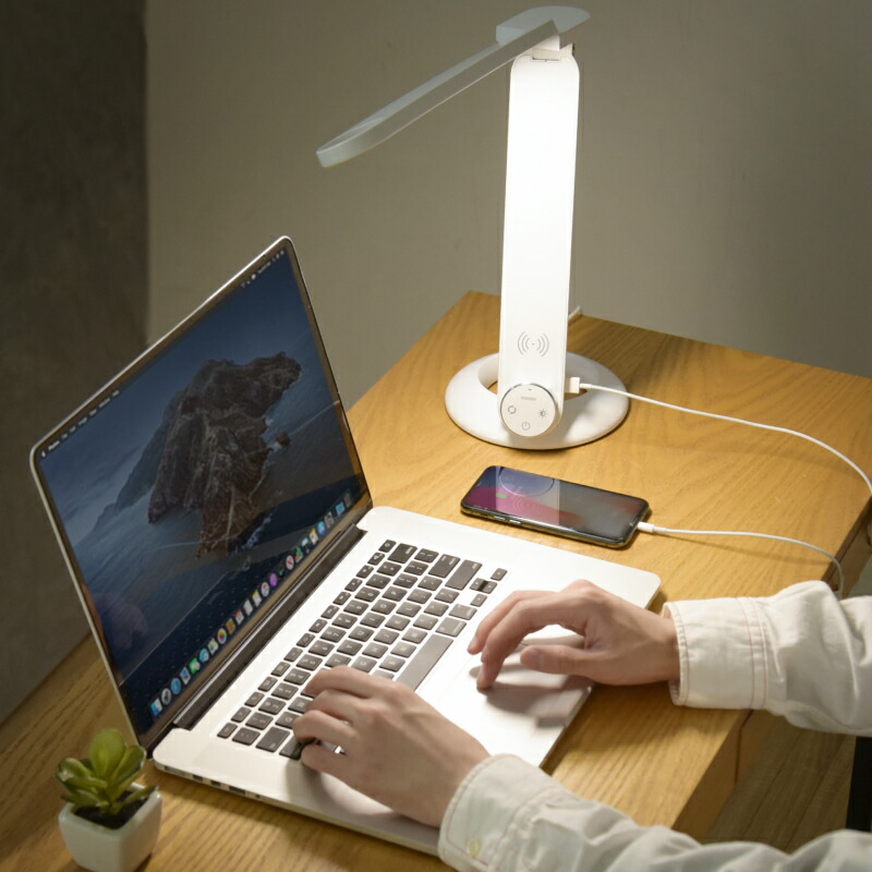 楽天市場】【P10倍+300円OFFクーポンあり】デスクライト 目に優しい