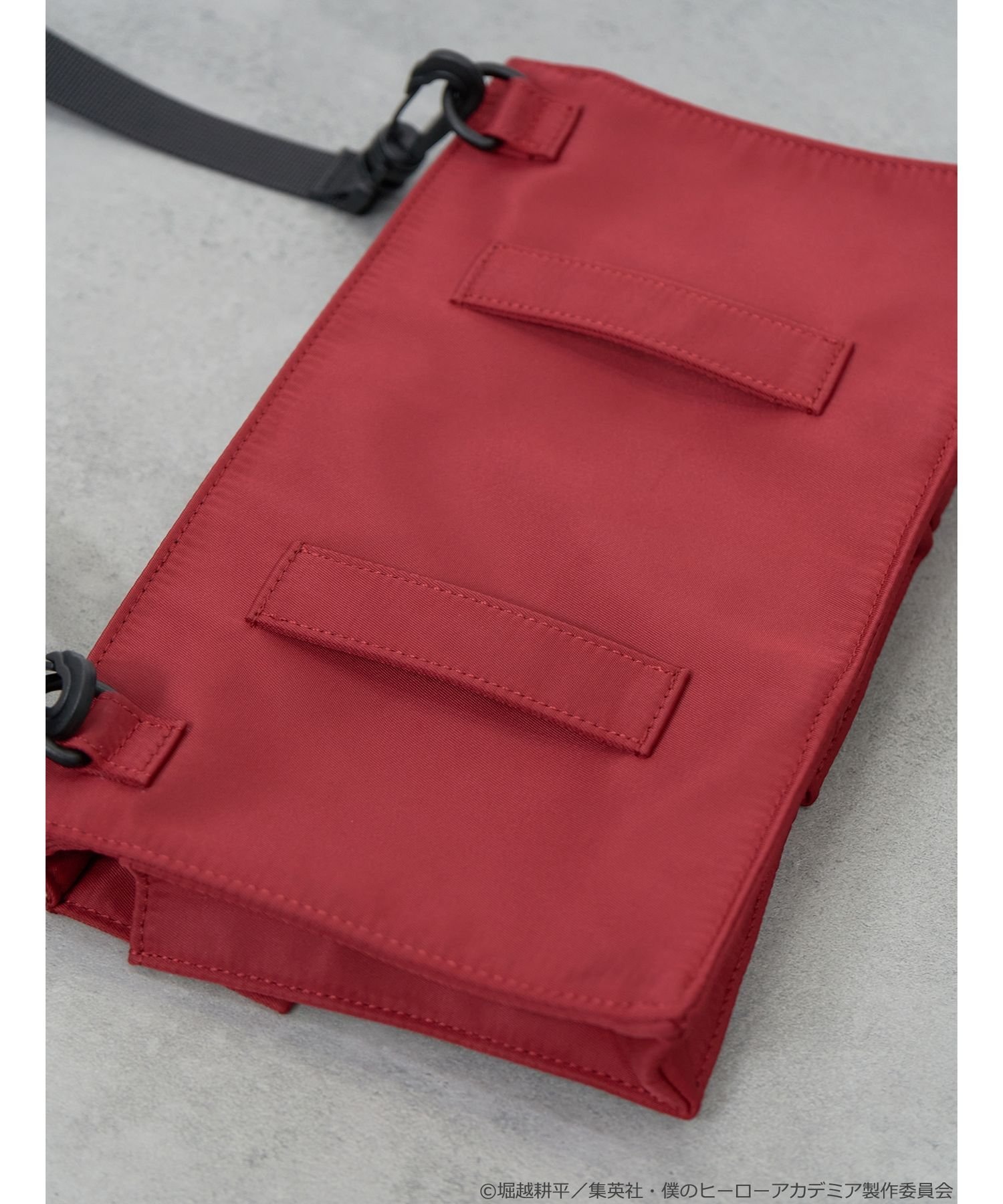 ヒロアカ earth music&ecology 緑谷出久 イメージ バッグ ヒロアカ」デクや爆豪、轟らのヒーローコスチュームをオマージュ