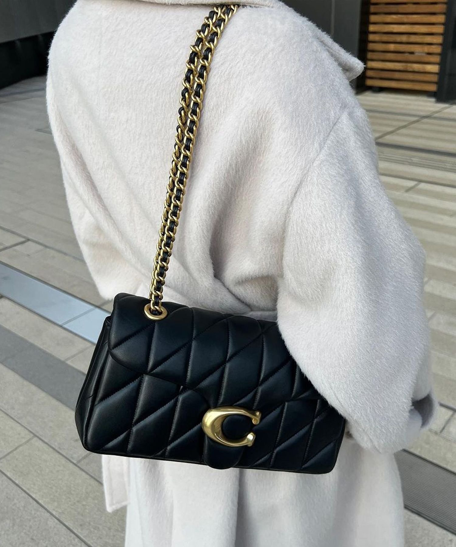 COACH｜【公式】タビー ショルダー バッグ 26・キルティング | Rakuten