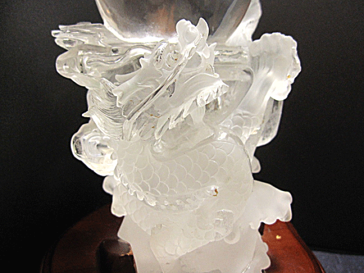 楽天市場】【天然石彫刻】龍の彫刻 水龍 天然水晶 風水 縁起物 健康運