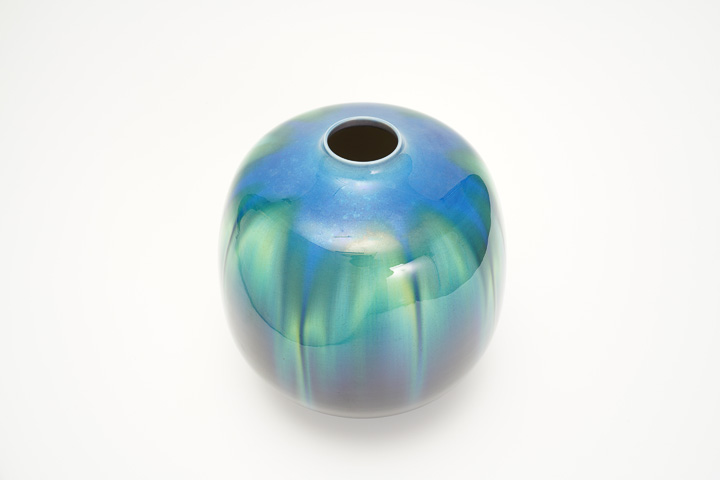 楽天市場】九谷焼 ＜限定品蔵出し＞碧明釉 壺(桐箱付)/徳田正彦(人間