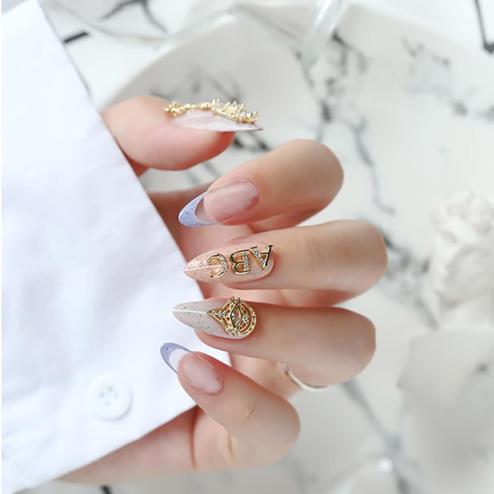 楽天市場】ネイルパーツ イニシャル A-Z 26文字 イニシャル パーツ