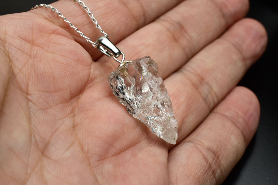 楽天市場】ヒマラヤ水晶 ペンダントトップ ラフカット ハンマーロック