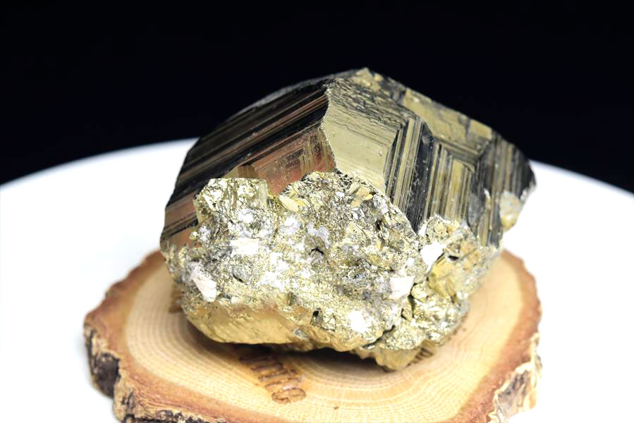 楽天市場】◇CUBO Racracancha◇パイライト 黄鉄鉱 クラスター 原石