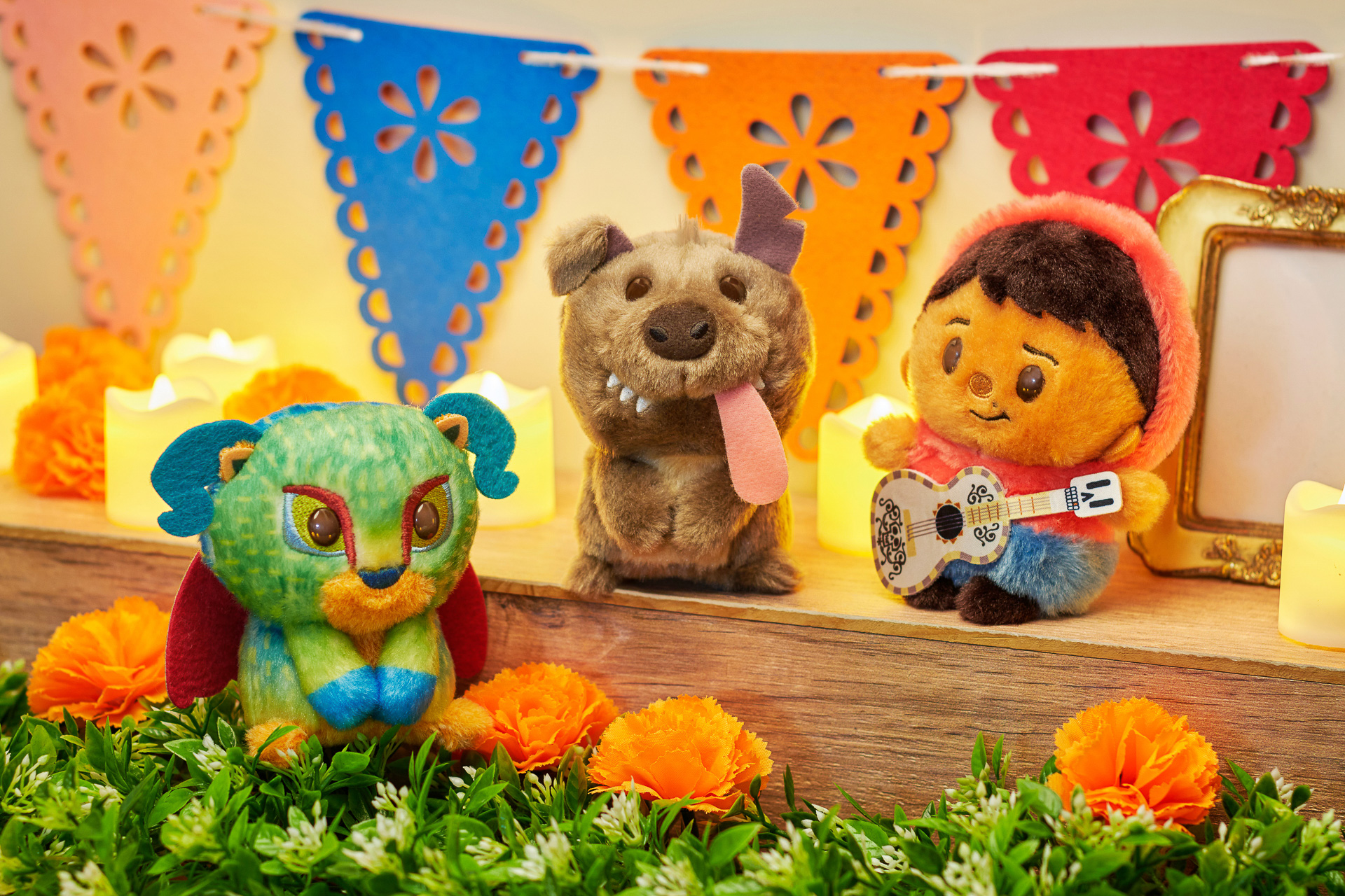 待望のアレブリヘ・ペピータのうるぽちゃちゃん登場！ ミゲルとダンテ