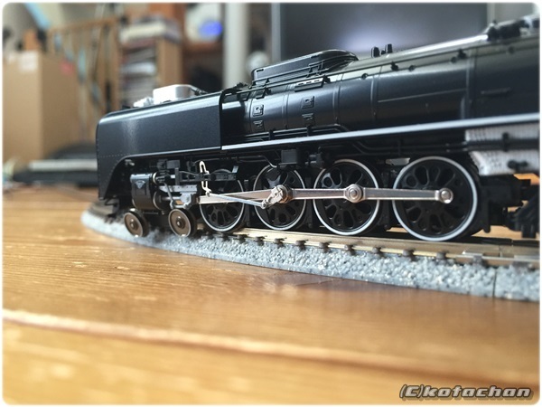 KATO 12605-2「UP FEF-3 蒸気機関車 #844（黒）」他入線: Nゲージの