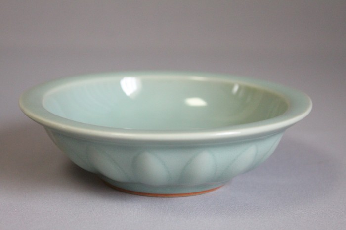 青磁双魚文皿（作者不明、昭和期） | Web 悠果堂美術館