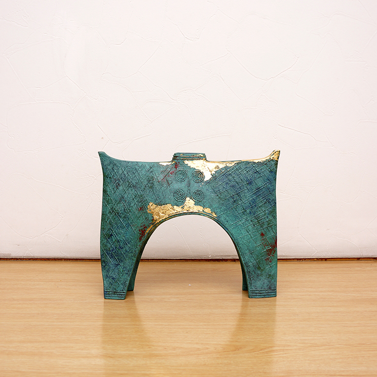 青銅花器「青銅門形花器」 | 和銅寛オフィシャルサイト