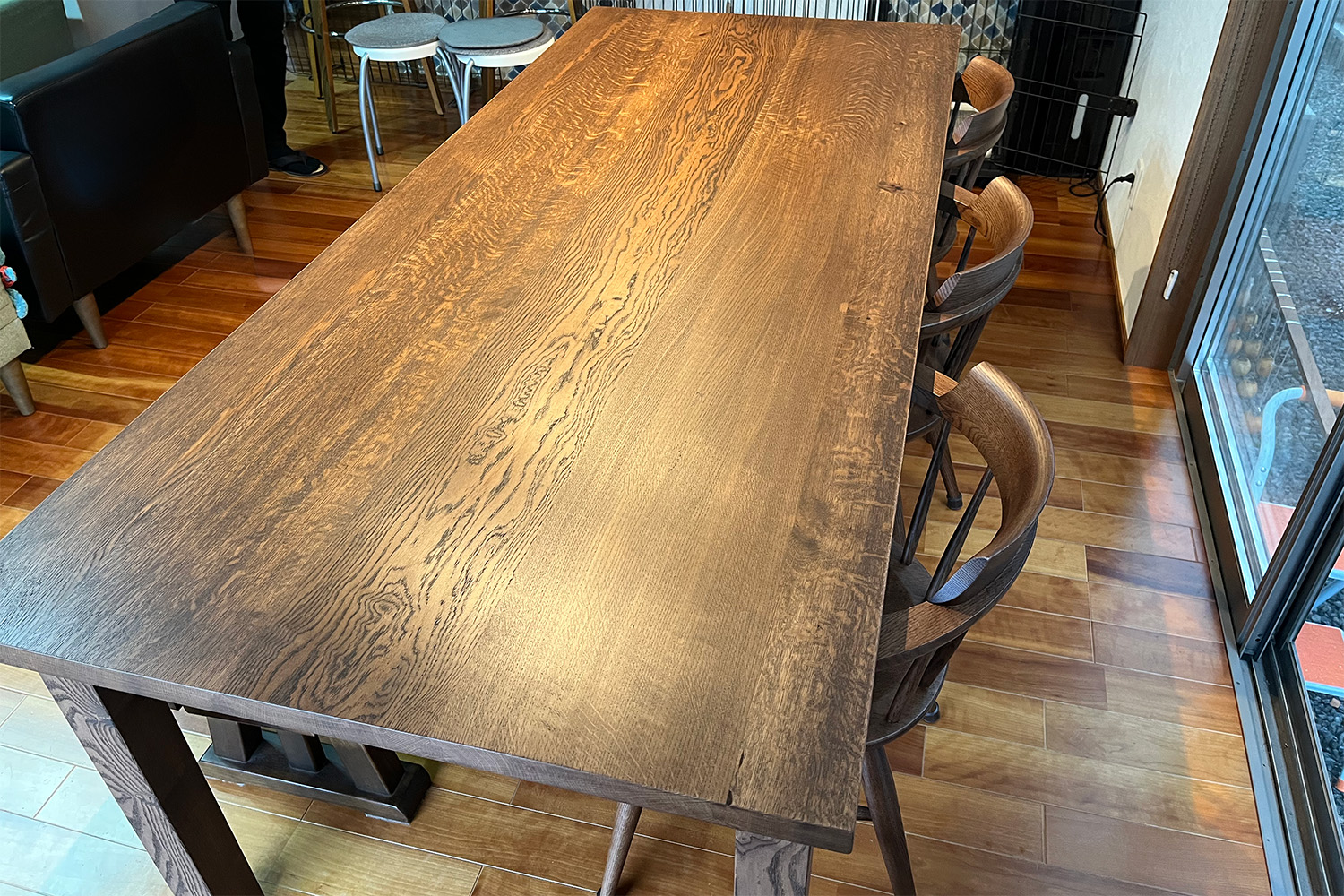 楢のダイニングテーブルセットをお届け！（香川県観音寺市T様） - 一枚