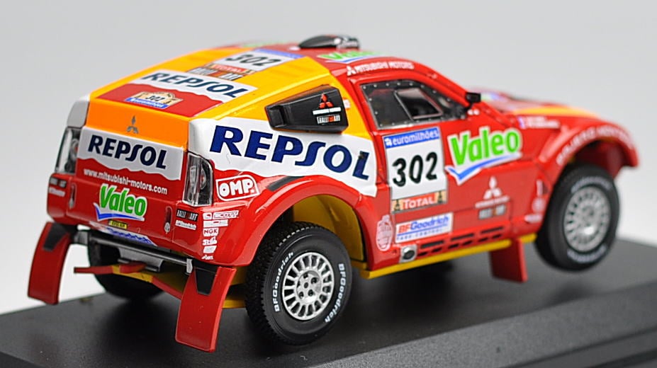 三菱パジェロ エボリューション 2007年パリ・ダカールラリー優勝 (No