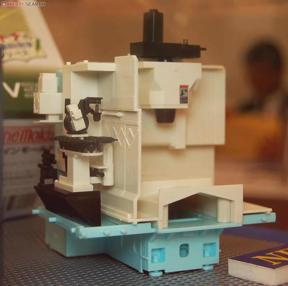 立形マシニングセンタ MAKINO V33i (プラモデル) - ホビーサーチ