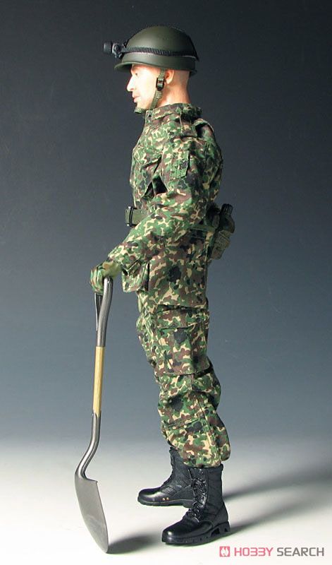 ドラゴンモデルズ 陸上自衛隊 32普通科連隊 3等陸曹 小川 【日本限定版