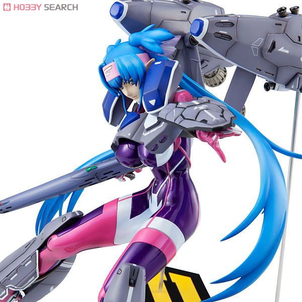 エクセレントモデル マクロスF クラン・クラン アーマードVer