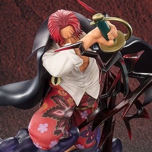 フィギュアーツZERO ［超激戦］ シャンクス-神避- (完成品) - ホビー