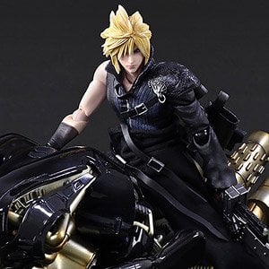 FINAL FANTASY VII ADVENT CHILDREN PLAY ARTS改 クラウド・ストライフ