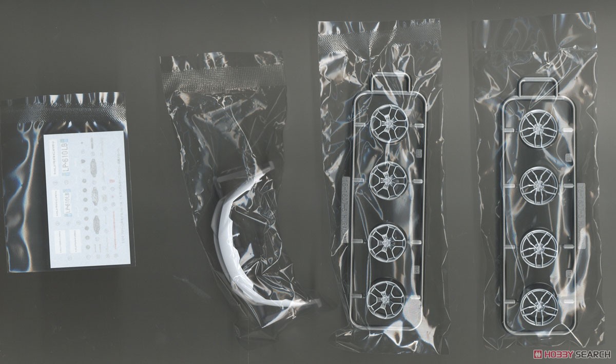 14 ランボルギーニ ウラカン ホワイト (プラモデル) - ホビーサーチ