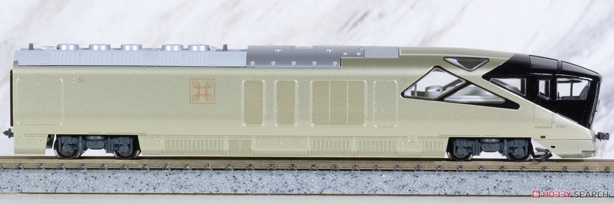 Type E001 `Train Suite Shiki-shima` Standard Four Car Set (Basic 4