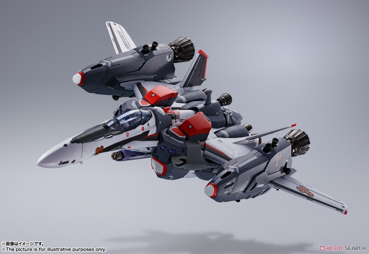 DX Chogokin VF-25F Super Messiah Valkyrie (Alto Saotome Custom