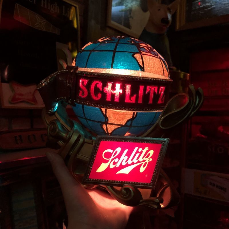 Vintage 70s Schlitz Beer Spinning Globe Motion Lighted Sign (T271
