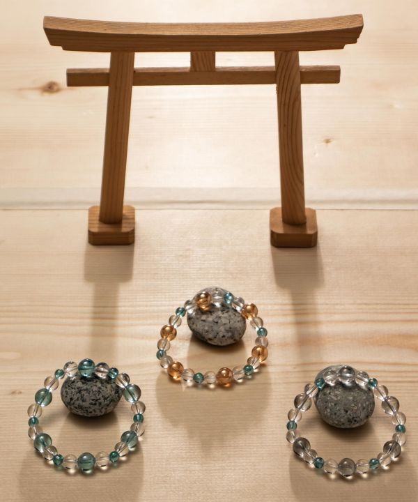 篭目(かごめ)ゴールデンオーラ ブレスレット(GOLDEN AURA): 『岩座