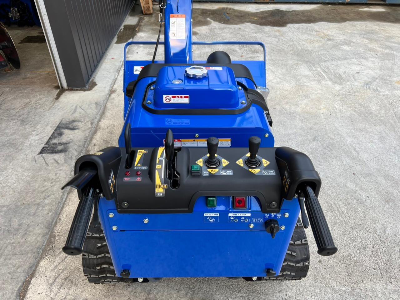 除雪機 ヤマハ YS1390AR 静音タイプ！油圧ローリング！左右旋回レバー